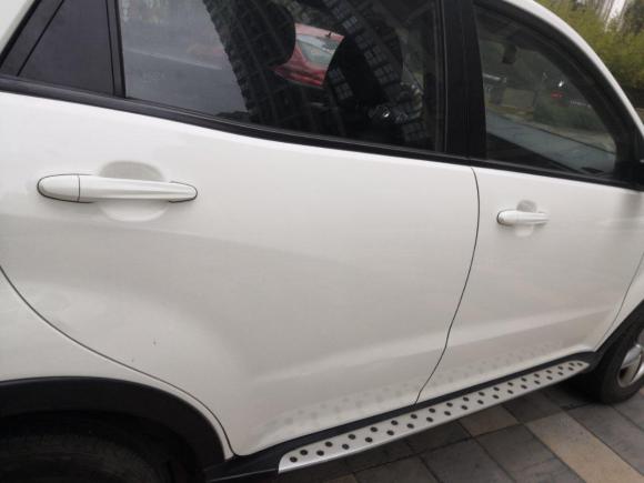 [南京·苏A] 二手双龙柯兰多2013款 2.0L 汽油两驱自动精英版