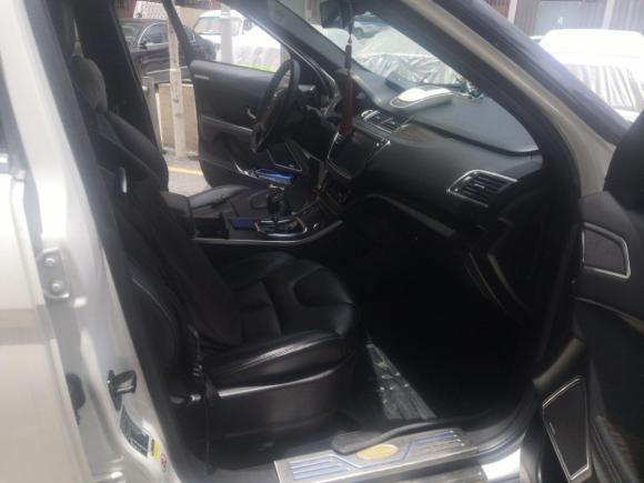 [深圳·粤C] 二手陆风陆风X72015款 2.0T 全景尊贵版