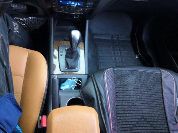 [合肥·皖A] 二手北汽威旺北汽威旺S502016款 1.5T CVT欢动精英型