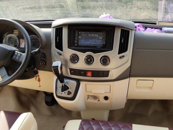 [济南·陕A] 二手东风御风2016年产 2.5T短轴 柴油 自动挡