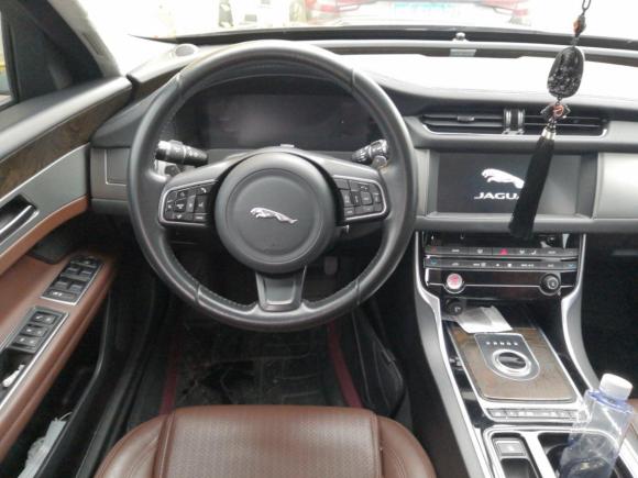 [南通·苏N] 二手捷豹捷豹XFL2017款 XFL 2.0T 240PS 豪华版