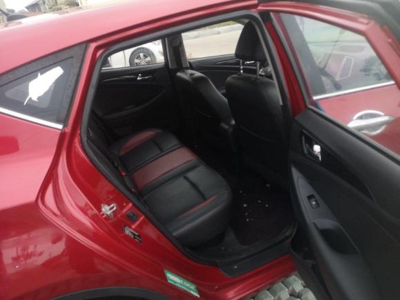 [宁波·浙B] 二手长安逸动XT2015款 1.6L 手动俊酷型 国V