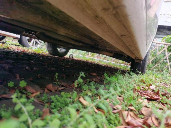 [深圳·粤L] 二手雪佛兰乐风RV2016款 1.5L 自动畅行版