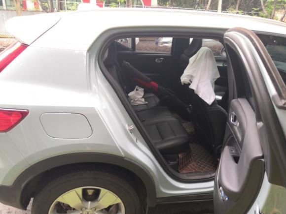 [成都·川A] 二手沃尔沃沃尔沃XC402019款 T4 四驱子夜亚马逊蓝