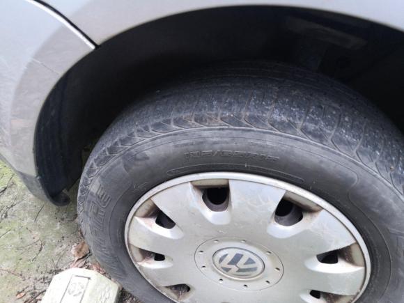 [上海·苏E] 二手大众开迪2005款 1.6L 功能型5座