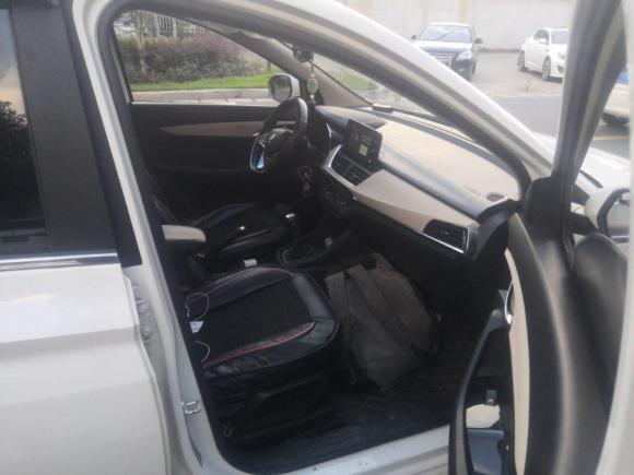 [宁波·浙B] 二手宝骏宝骏3602018款 1.5L 手动豪华型 国V