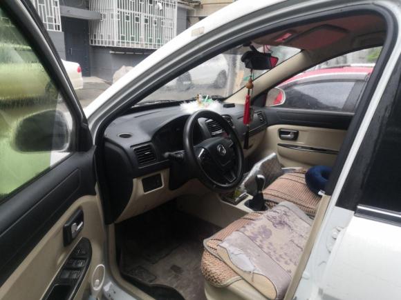 [西安·陕A] 二手东风风光东风风光3702016款 1.5L 手动标准型SFG15-05 7座