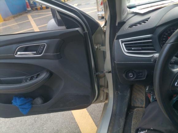 [武汉·鄂A] 二手荣威荣威Ei52018款 互联网豪华版