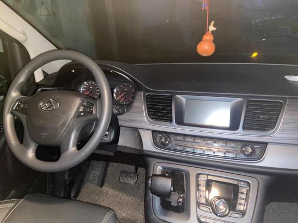 [宁波·浙B] 二手上汽大通上汽大通G102018款 PLUS 2.0T 自动精英版