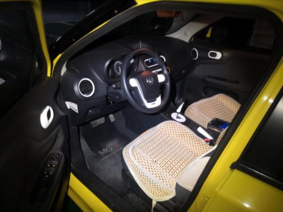 [金华·浙A] 二手MGMG32011款 1.5L AMT精英版