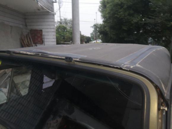 [无锡·苏B] 二手北汽制造BJ 2122018款 2.0L 三角门