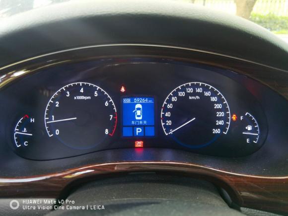 [上海·鄂A] 二手现代劳恩斯2012款 3.0L GDI豪华版