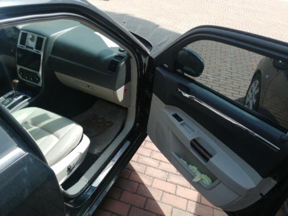[青岛·鲁B] 二手克莱斯勒克莱斯勒300C2006款 2.7L 豪华版