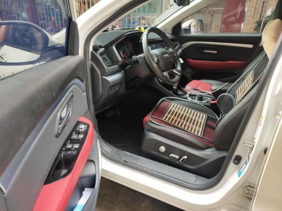 [广州·粤M] 二手哈弗哈弗H2s2018款 1.5T 双离合智尚型