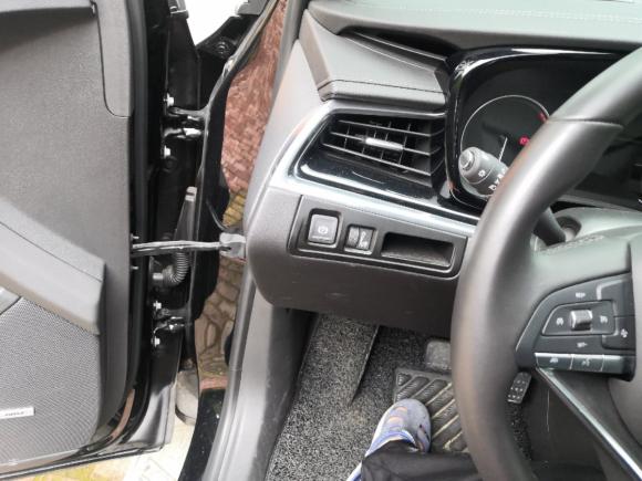 [无锡·苏B] 二手凯迪拉克凯迪拉克XT62020款 28T 六座四驱豪华型