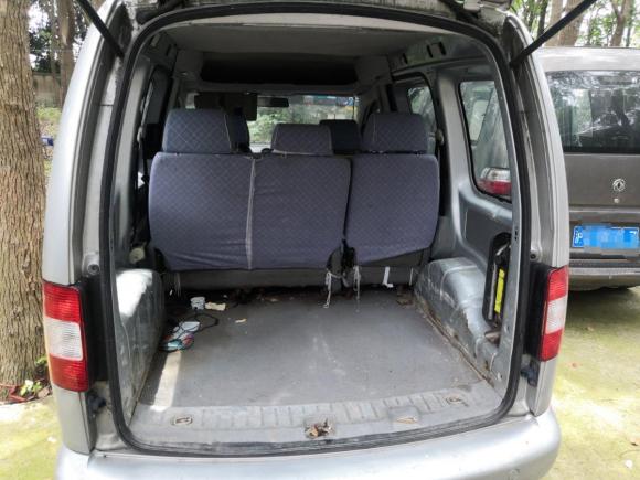 [上海·苏E] 二手大众开迪2005款 1.6L 功能型5座