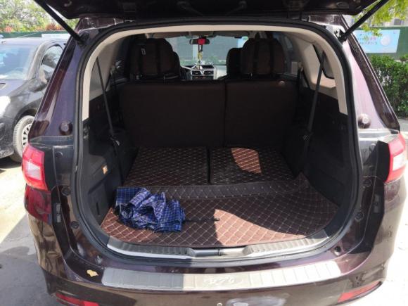 [南通·苏F] 二手海马福美来F72017款 1.5T 7座手动标准型