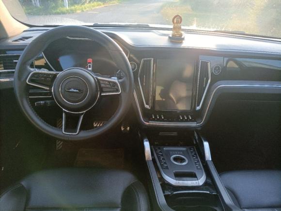 [上海·皖A] 二手众泰众泰T8002018款 2.0T 自动尊贵智联型 7座