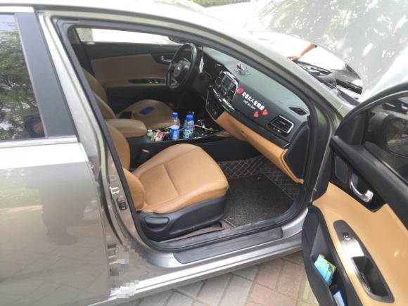 [济南·鲁A] 二手起亚起亚K42014款 1.6T 自动T-PRM