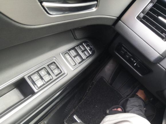 [成都·川A] 二手捷豹捷豹XFL2017款 XFL 2.0T 200PS 豪华版