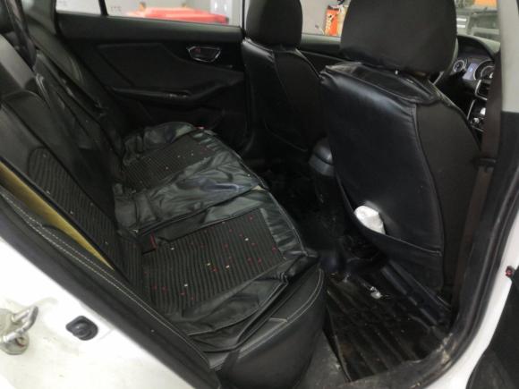 [深圳·粤S] 二手东南V5菱致2015款 plus 1.5L CVT智尊型