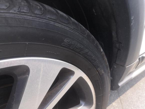 [佛山·粤X] 二手启辰启辰T70X2015款 2.0L CVT睿趣运动版