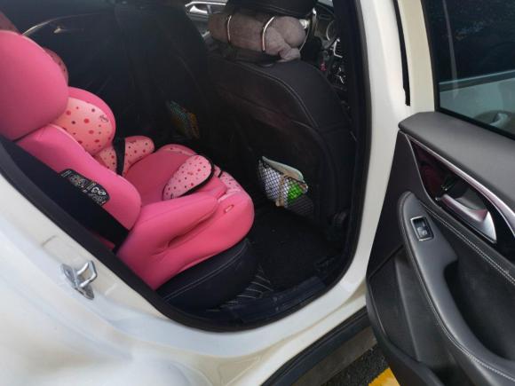 [嘉兴·浙F] 二手英菲尼迪英菲尼迪QX302017款 1.6T 两驱时尚版