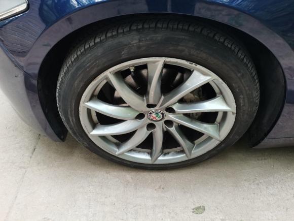 [北京·京Q] 二手阿尔法罗密欧Giulia2017款 2.0T 200HP 豪华版