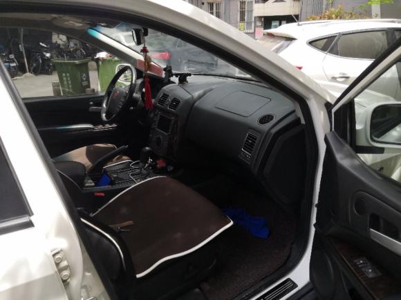 [南京·苏A] 二手荣威荣威W52013款 1.8T 4WD 自动豪域版