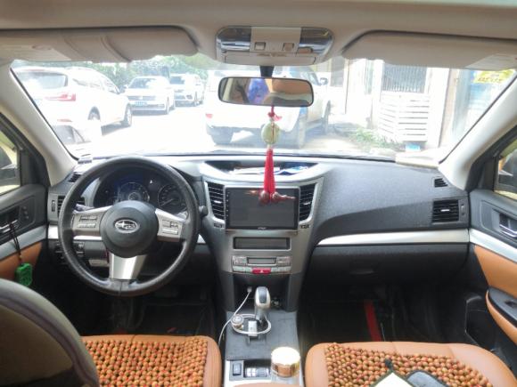 [青岛·鲁B] 二手斯巴鲁力狮2010款 2.0i豪华旅行版