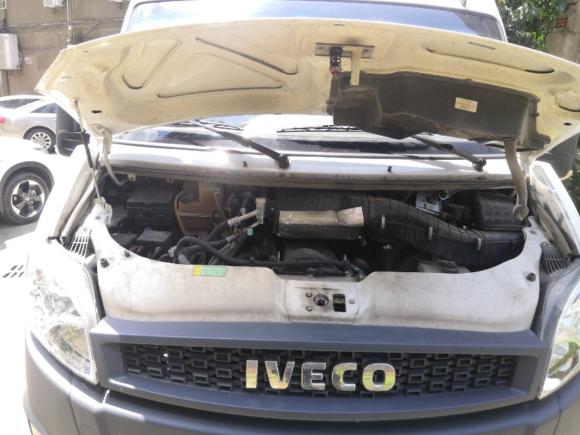 [合肥·皖A] 二手依维柯宝迪2017款 2.5T尊享A37客车高顶6-7座47Z5