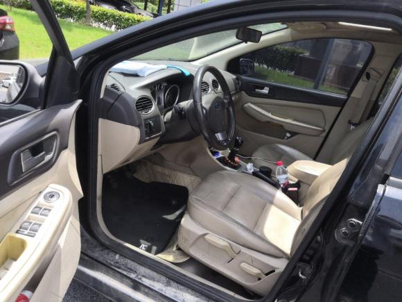 [上海·浙J] 二手福特福克斯2013款 两厢经典 1.8L 手动时尚型