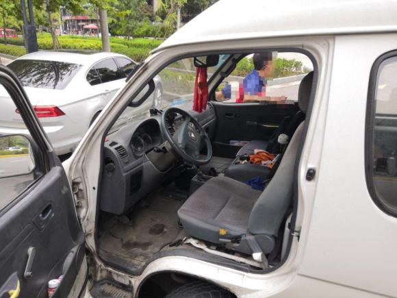 [成都·川A] 二手福田福田风景2014款 2.5T快运经典型长轴版高顶4J25TC