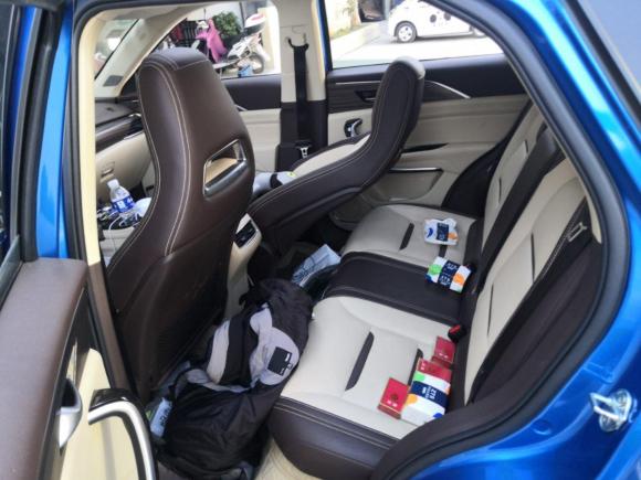 [南京·苏L] 二手奔腾奔腾T772019款 230 TID 自动尊享型米粉版 国V