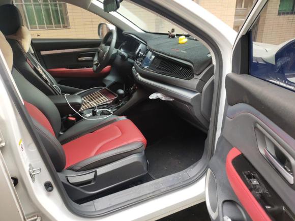 [广州·粤M] 二手哈弗哈弗H2s2018款 1.5T 双离合智尚型