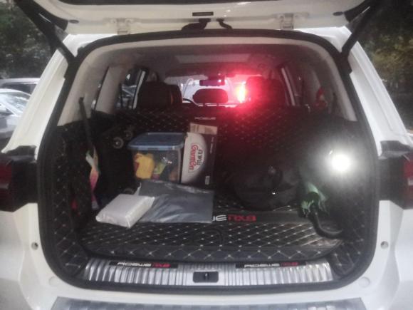 [西安·陕A] 二手荣威荣威RX82018款 30T 智联网四驱至尊版