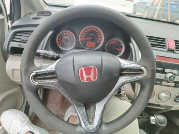 [北京·京N] 二手本田锋范经典2008款 1.5L 自动精英版