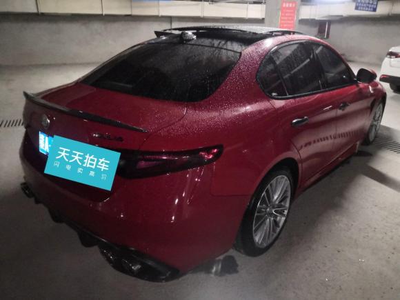 [南昌·赣A] 二手阿尔法罗密欧Giulia2017款 2.0T 280HP 豪华版