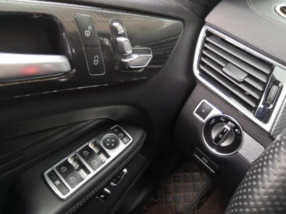 [成都·川A] 二手奔驰奔驰GLE2015款 GLE 320 4MATIC 轿跑SUV