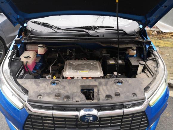 [合肥·皖A] 二手比亚迪元新能源2018款 EV360 智联炫酷型