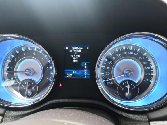 [无锡·苏B] 二手克莱斯勒克莱斯勒300C2013款 3.6L 尊崇版