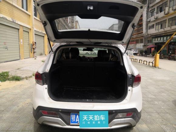 [武汉·鄂A] 二手东南东南DX32016款 1.5L 手动尊贵型