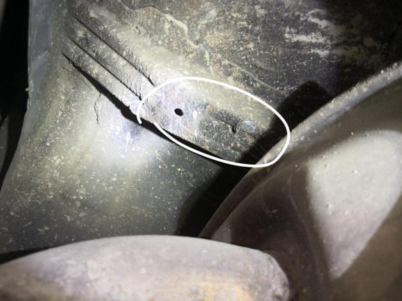 [上海·贵E] 二手比亚迪比亚迪M62013款 2.4L 手动舒适型