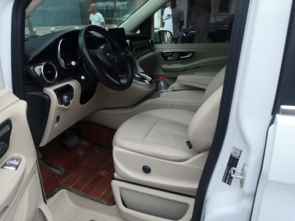 [北京·京L] 二手奔驰奔驰V级2017款 V 260 领航版