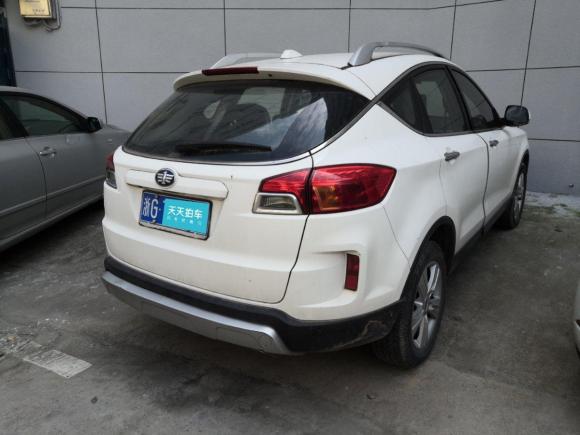 [金华·浙G] 二手奔腾奔腾X802015款 2.0L 自动豪华型