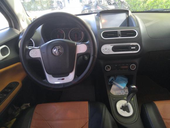 [武汉·鄂A] 二手MGMG 3SW2015款 1.5L AMT精英型