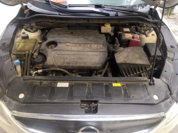 [广州·粤S] 二手海马海马M62015款 1.5T 手动豪华型