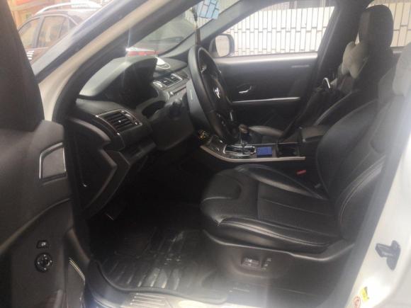 [深圳·粤C] 二手陆风陆风X72015款 2.0T 全景尊贵版