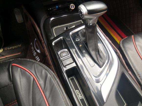 [义乌·浙G] 二手广汽传祺传祺GA62016款 235T DCT精英版