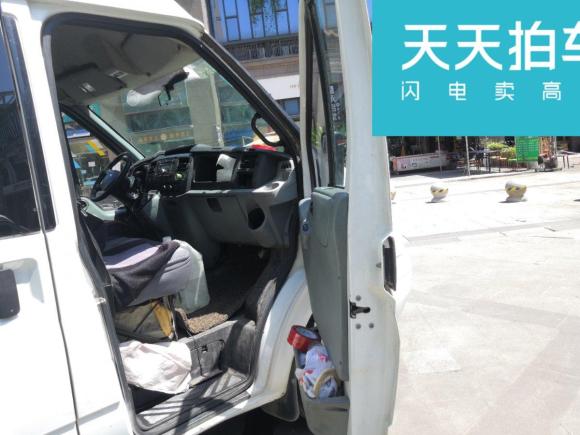 [成都·川A] 二手福特新世代全顺2009款 2.4T柴油标准型短轴中顶国III